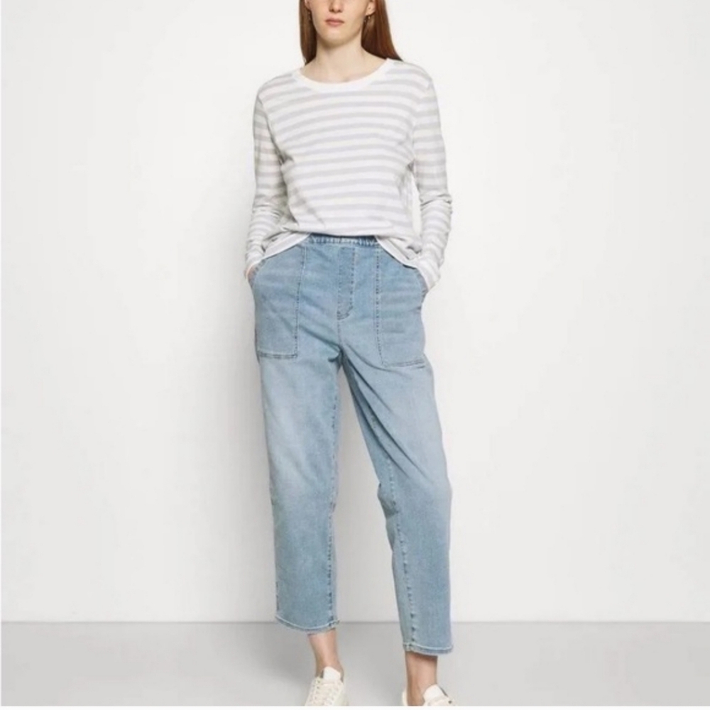 Madewell Pull On Relaxed Women’s Pockets Bellview Wash Denim Jeans Size Small - Picture 2 of 14